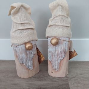 Pair of wooden gnomes